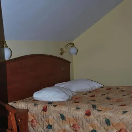 Halny Hotel apartamentowy 3*
