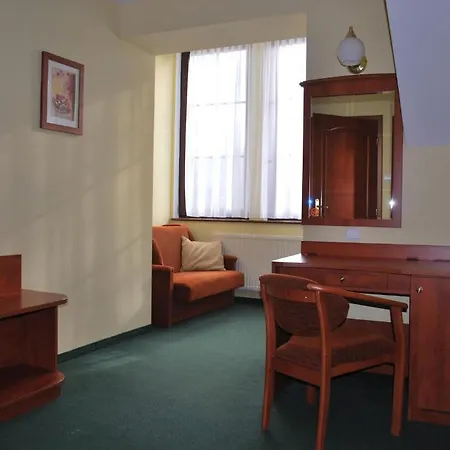 Halny Aparthotel 3*
