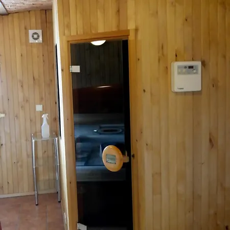 Halny Aparthotel 3*
