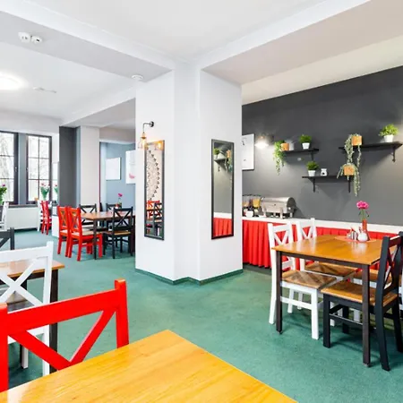 Halny Aparthotel 3*