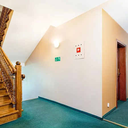 Halny Lägenhetshotell 3*