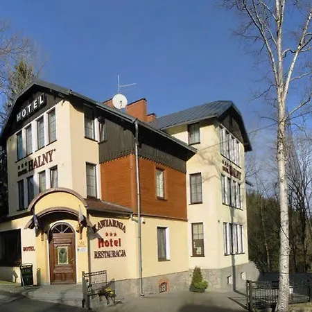 Lägenhetshotell Halny 3*